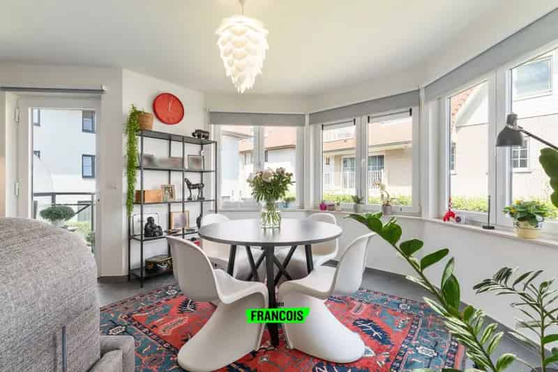Appartement te koop: Luxueus 1 slaapkamer appartement met 2 terrassen