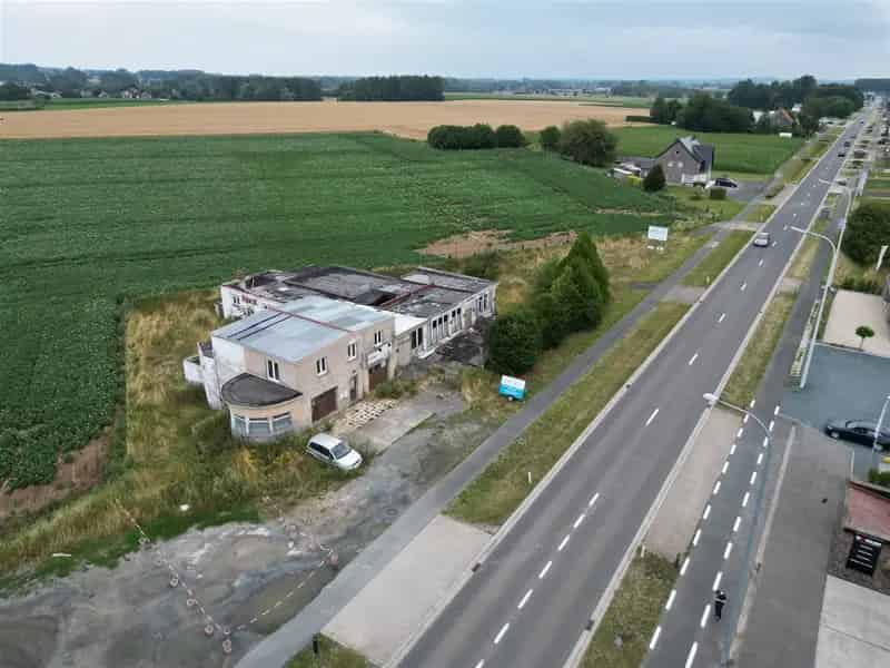 Handelspand met Woonst te Voorde - 2172m²