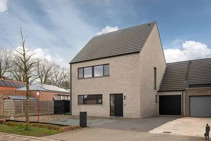 Huis Te Koop Westmalle: Energiezuinige Nieuwbouwwoning 3 slaapkamers