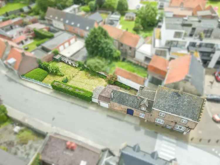 Koop woning Handzameplein 2 Kortemark renovatieproject unieke kans