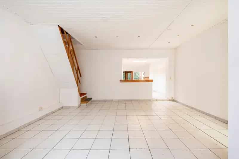 Huis te huur Mariaburg Ekeren: Ruime woning met potentieel