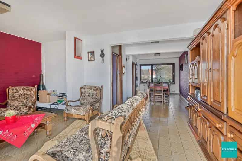 Bel-étage woning te Asse