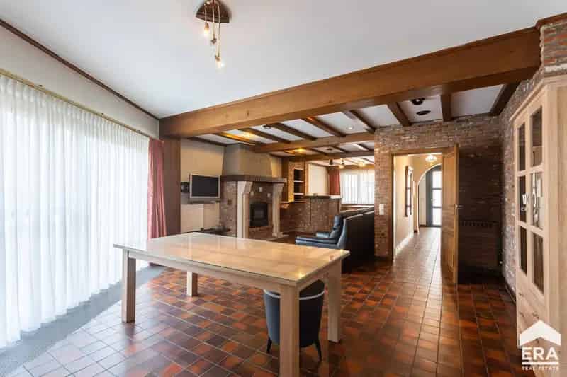 Huis te Koop Erembodegem 4 Slaapkamers Instapklaar