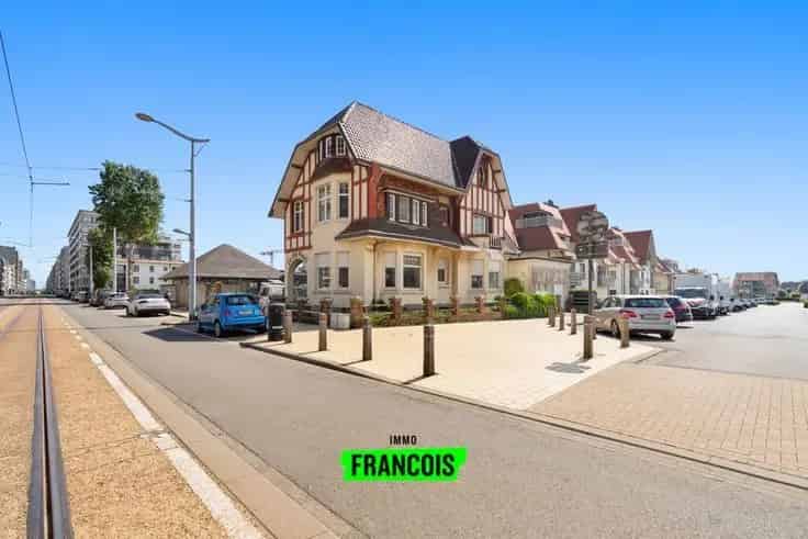 Villa te Koop Middelkerke Zeezicht 8 slaapkamers Te renoveren