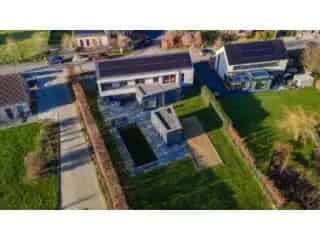 Villa te koop Spiennes 301m² 4 slaapkamers zwembad domotica