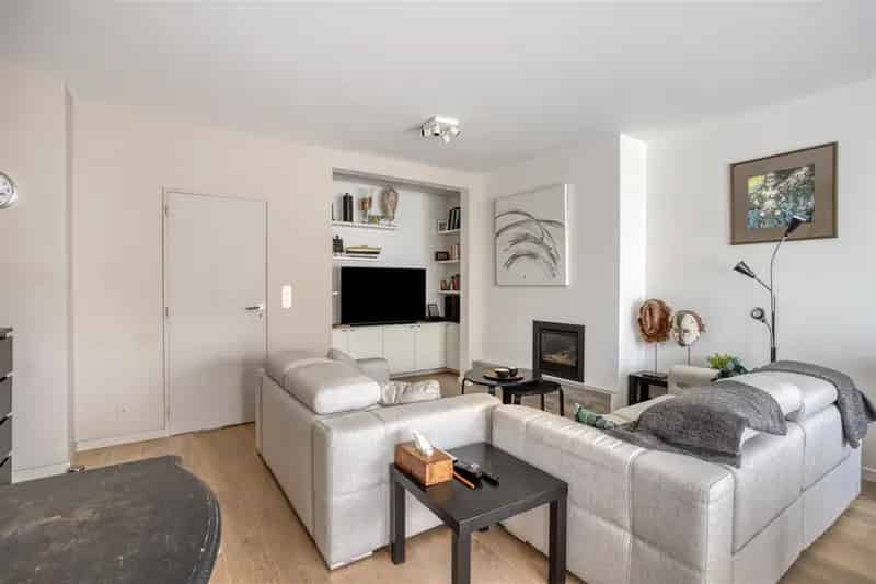 Appartement te huur Wilrijk 2 slaapkamers tuin autostaanplaats