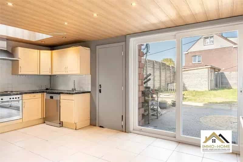 Huis te koop Oostakker 3 slaapkamers renovatieproject