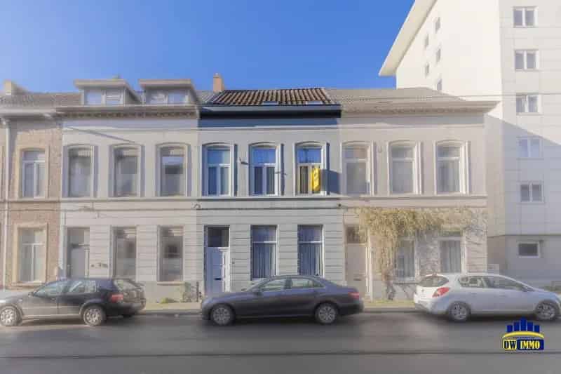 Ruime woning Ledeberg 5 slaapkamers te koop