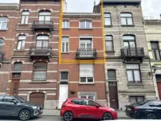 Triplex te koop Anderlecht 3 slaapkamers 120m²