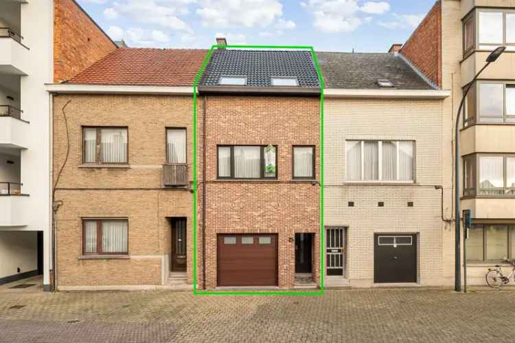 Woning in de stadsrand met 4 slaapkamers