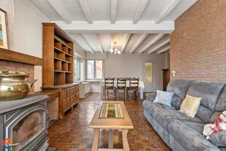 Woning met 3 slaapkamers en dubbele garage te Lier