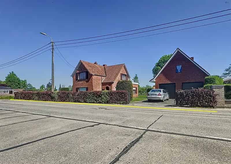 Open Bebouwing met Bijgebouw 1612m²
