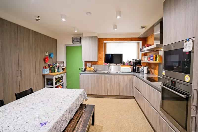 Huis te koop Meerdonk: 4 slaapkamers, tuin, recent vernieuwde badkamer