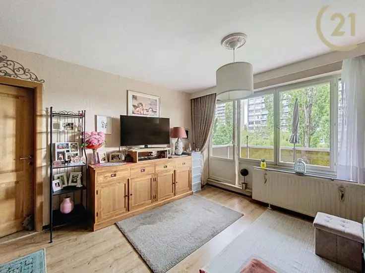 Appartement Te Koop Anderlecht 1 Slaapkamer Terras