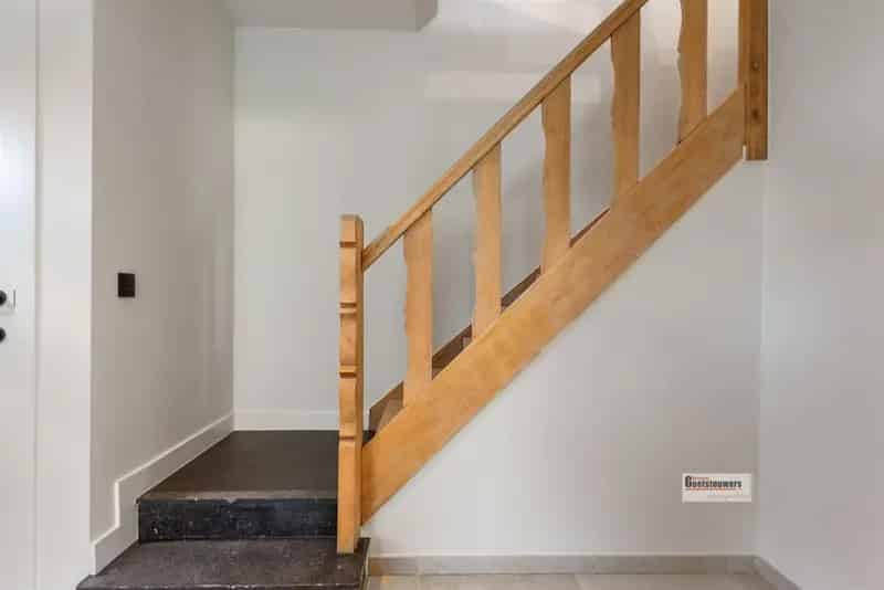 Gerenoveerde halfopen bebouwing Kapellen 5 slaapkamers
