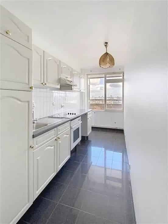 Appartement Te Koop 84m2 20e Verdieping Zuidterras Gerenoveerd