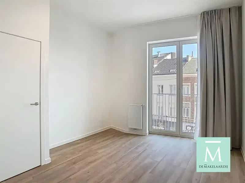 Appartement te huur 2 slaapkamers  Nieuwbouw  Energiezuinig Terras