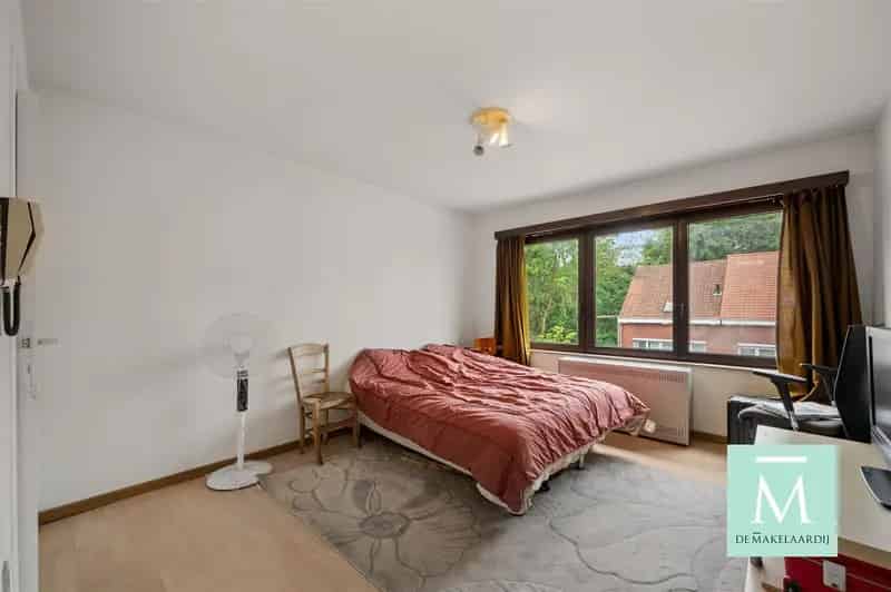 Appartement te koop Mechelen: 1 slaapkamer, terras en kelder