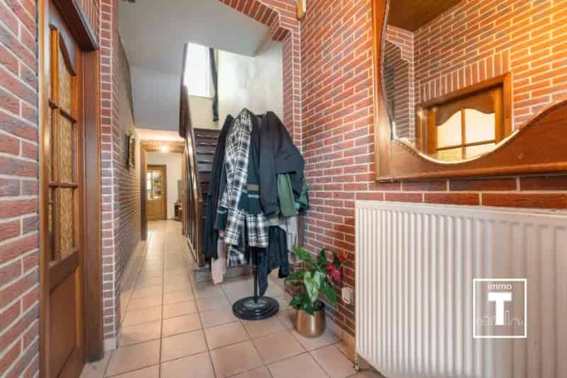 Huis te Koop Sint-Amandsberg 234m²