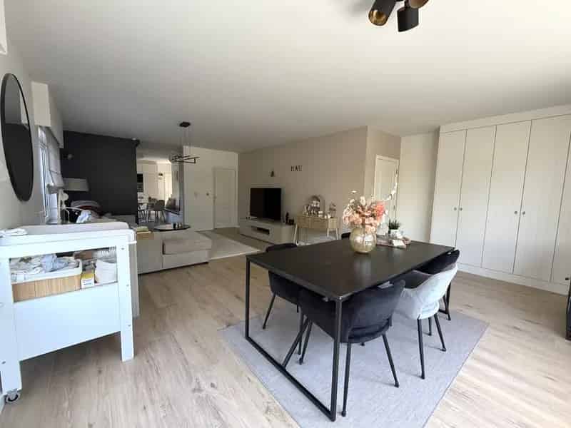 Huis te koop Landelijke woning 4 slaapkamers grote tuin