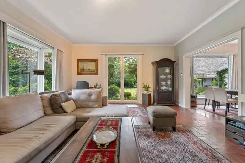 Huis te huur Schoten: Luxe villa met zwembad