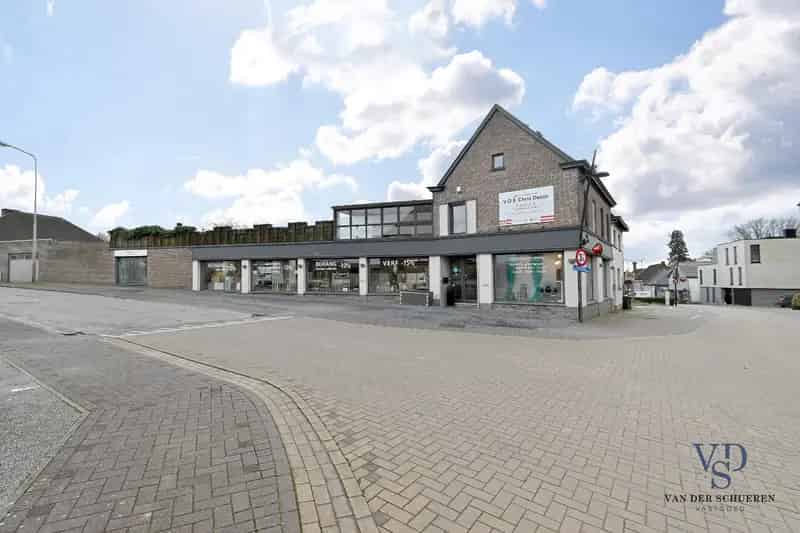 Huis te koop: Werken en wonen in centrum Balegem