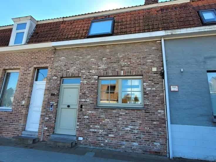 Huis Te Koop Brugge: Instapklare 3 Slaapkamers Zuidgerichte Tuin