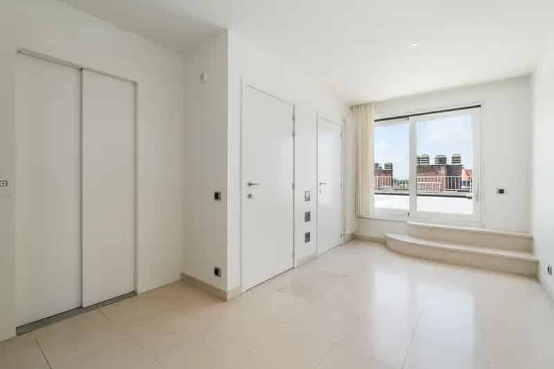 Penthouse te huur met zeezicht
