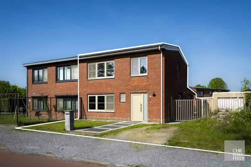Huis te koop: Rustig gelegen, hedendaagse woning met 3 slaapkamers