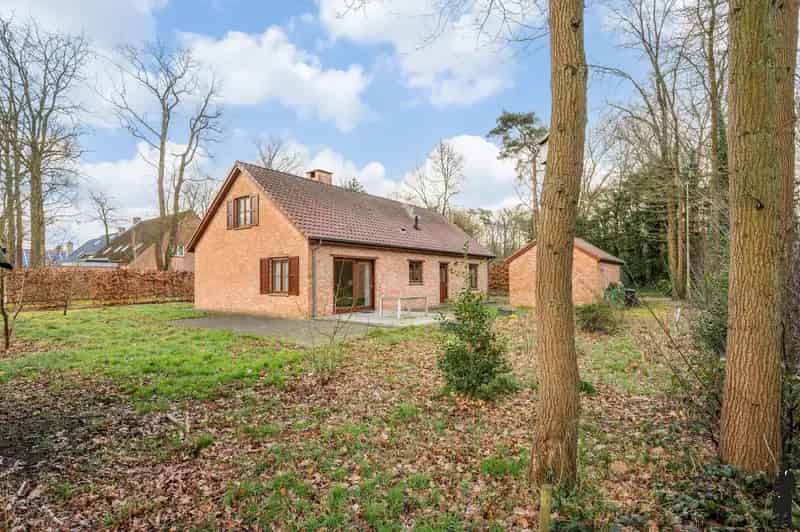 Villa te koop nabij Heide: 4 slaapkamers, garage, energieklasse B