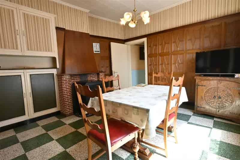 Centraal Gelegen Woning 650m2 Met Loods