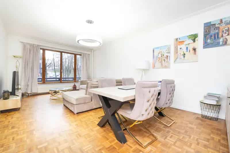 Appartement te Koop Laken 2 Slaapkamers Nabij Stade Roi Baudouin