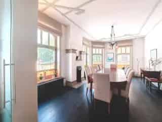 Huis te huur Brussel Art Nouveau 360m² 4 slaapkamers
