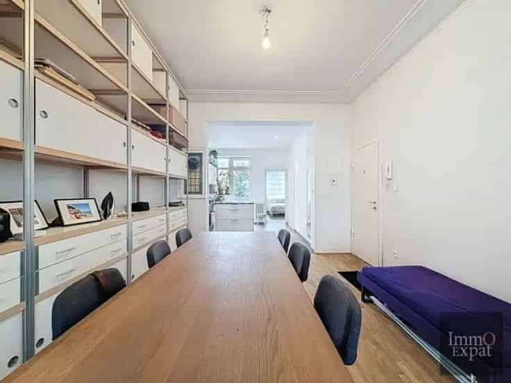 Appartement te koop Sint-Gillis 1 slaapkamer