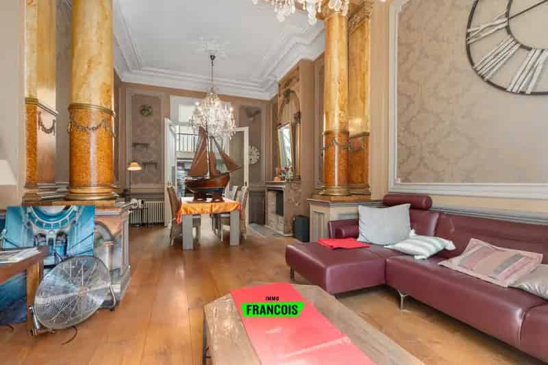 Authentieke Herenwoning 6 Slaapkamers Blankenberge