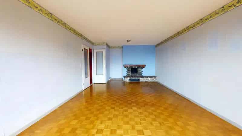 Appartement te Evere 87m2 3 slaapkamers groot terras garage