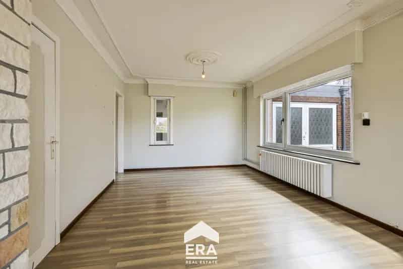Gezinswoning te Bree 3 slaapkamers vrij zicht