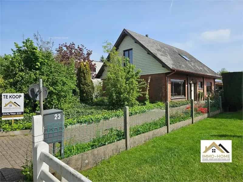 Huis te koop Eksaarde 3 slaapkamers grote tuin