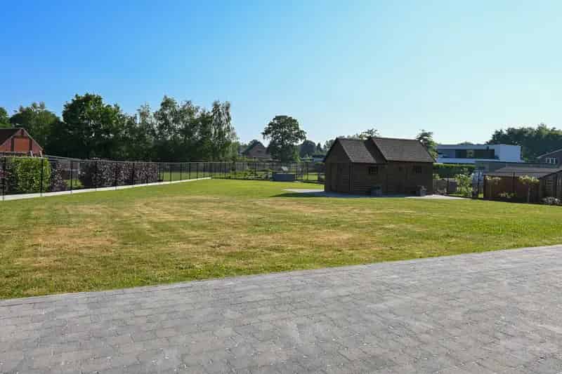 Huis te koop: Ruime gezinswoning 304m² met tuin, garage en zonnepanelen