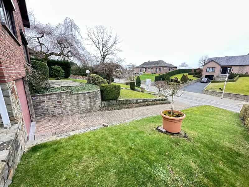 Huis te koop Tongeren: Ruime woning met tuin en bouwland