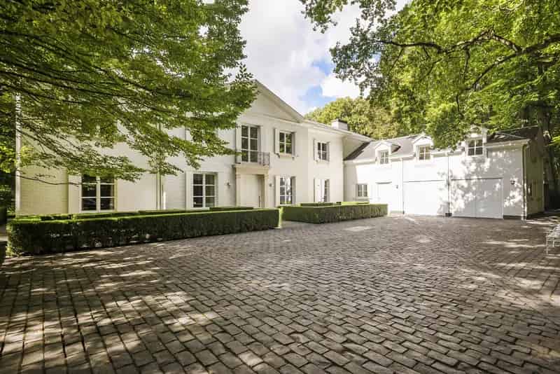 Ruime Villa te Koop Kapellen