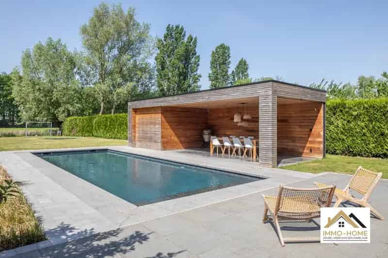 Prachtige Hoogwaardige Woning Met Zwembad