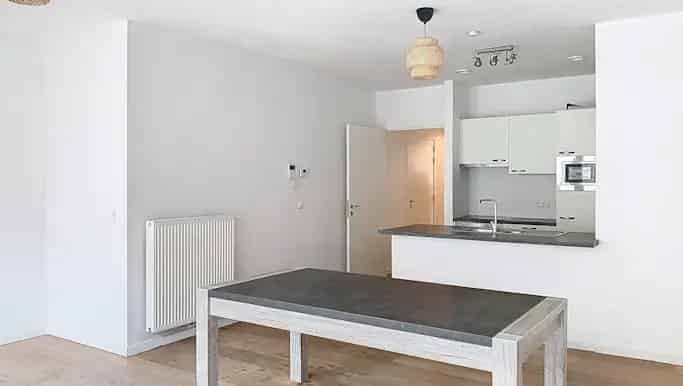 Appartement te huur Brussel - 2 slaapkamers - Nabij Tour & Taxis