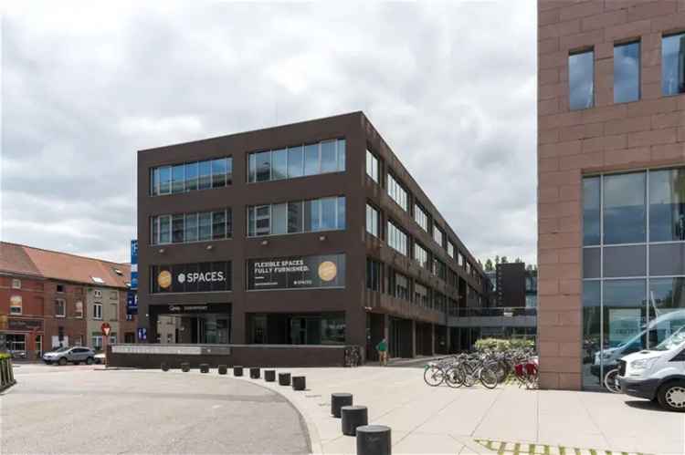 Business Center in volledig vernieuwd gebouw tussen 9m² en 30m²