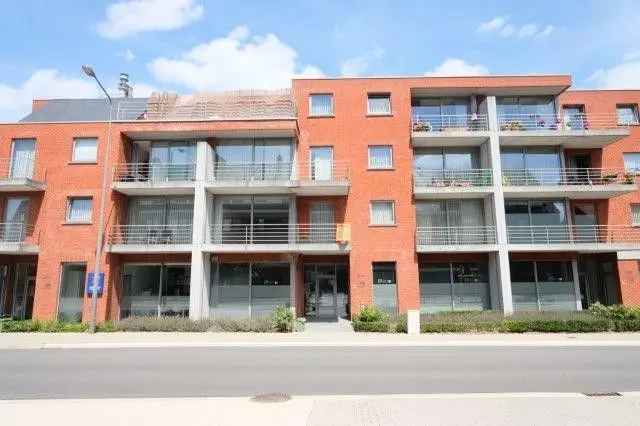 432m² kantoor met parking