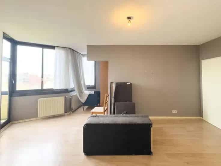 Appartement Te Koop Charles Woeste Balkon