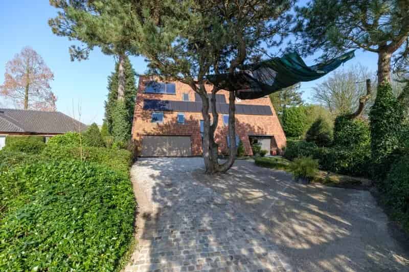 Villa te Ravels - Instapklaar met Grote Tuin en Atelier