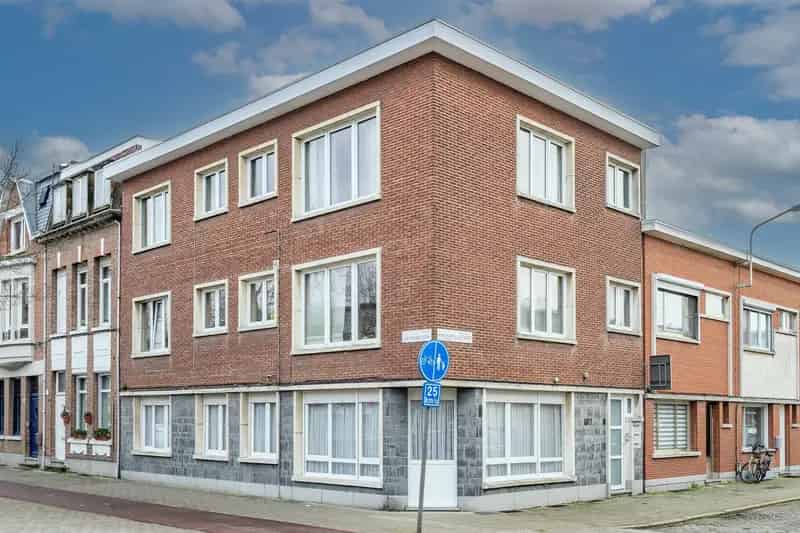 Appartement te koop 2 slaapkamers stadskoer
