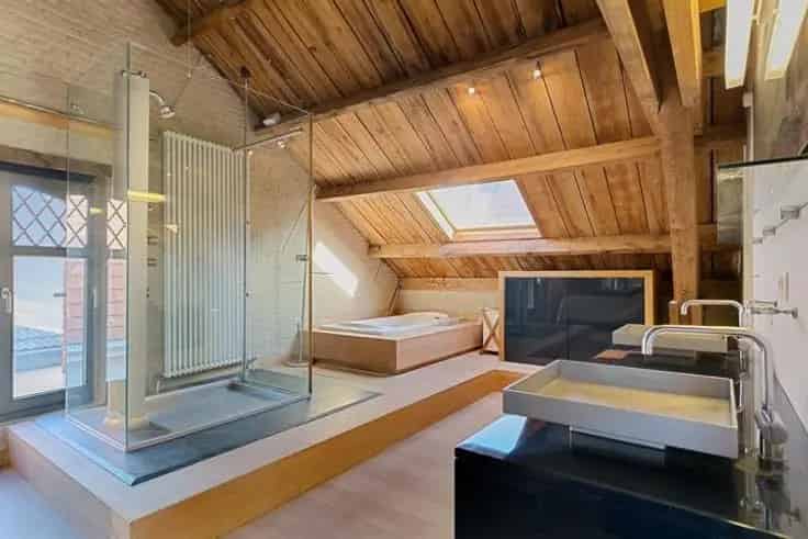 Penthouse Loft Te Koop Met Kathedraalzicht