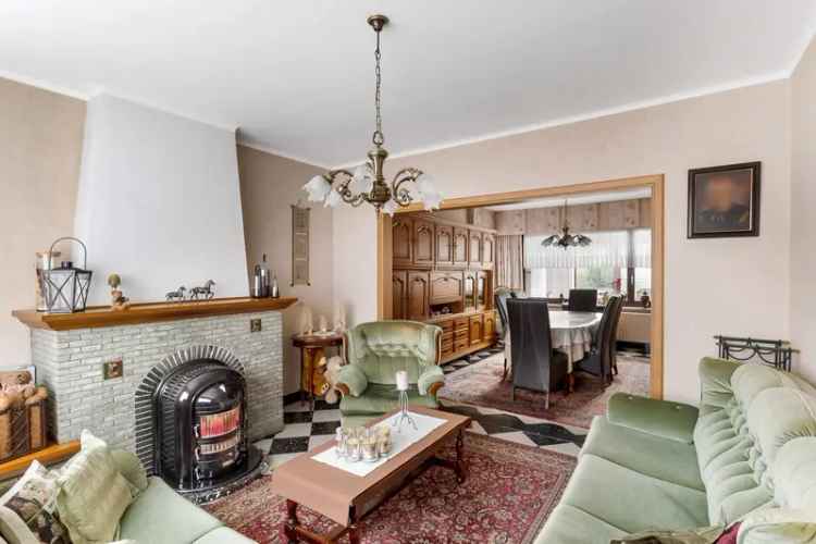 Huis te koop: 3 slaapkamers, ruime woning, Beerse